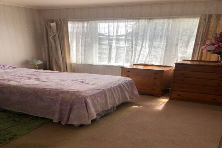 Photo of property in 231a Birkdale Road, Birkdale, Auckland, 0626