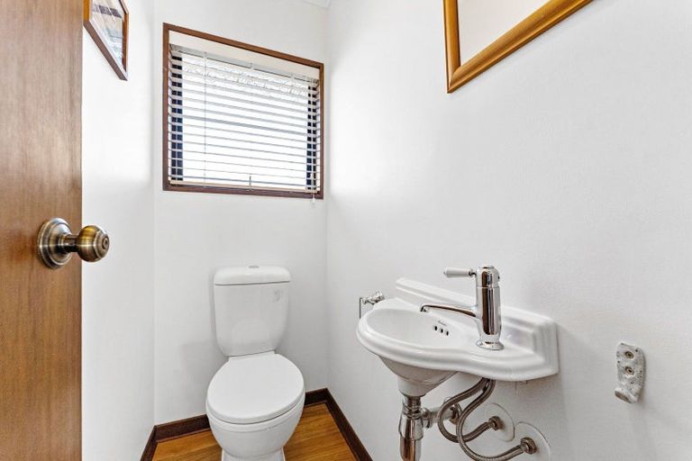 Photo of property in 11c Golf Road, Mount Maunganui, 3116