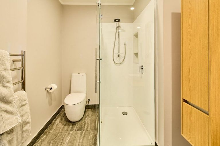 Photo of property in Tennyson Apartments, 7/25 Tennyson Street, Te Aro, Wellington, 6011