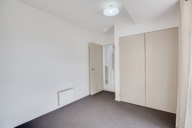 Photo of property in 3a Anderson Terrace, Mount Cook, Wellington, 6021