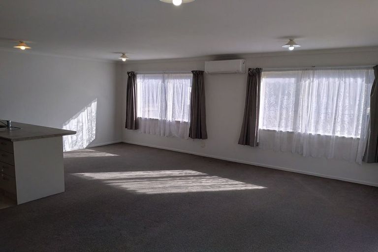 Photo of property in 58a Coxhead Road, Manurewa, Auckland, 2102