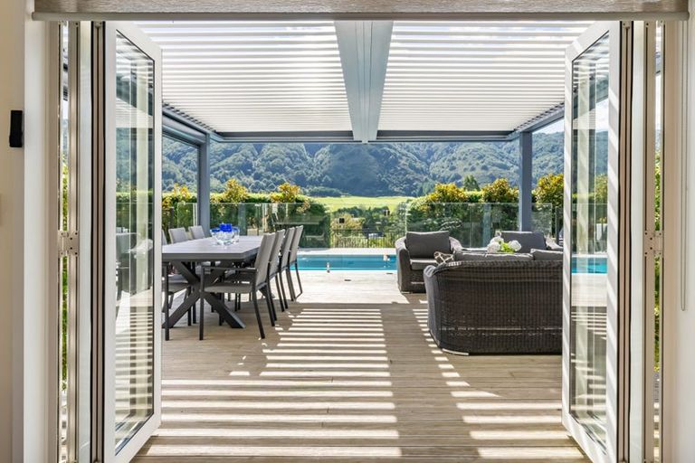 Photo of property in 225 Marchant Road, Kaitoke, Upper Hutt, 5018