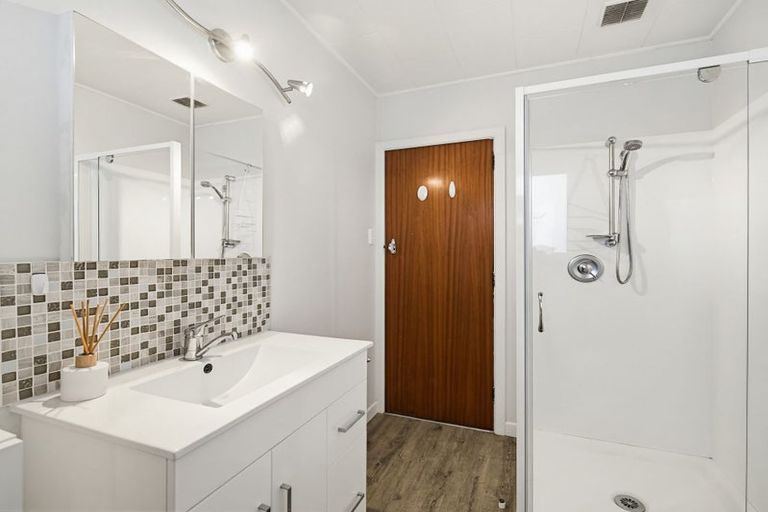 Photo of property in 203b Mclean Street, Saint Leonards, Hastings, 4120