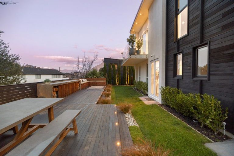 Photo of property in St Andrews Park, 66 Highview Terrace, Queenstown, 9300