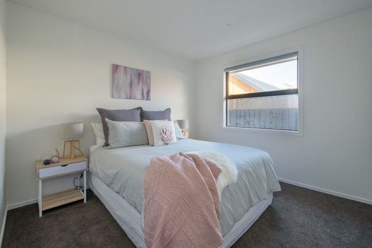 Photo of property in 30 Smitham Drive, Cromwell, 9310