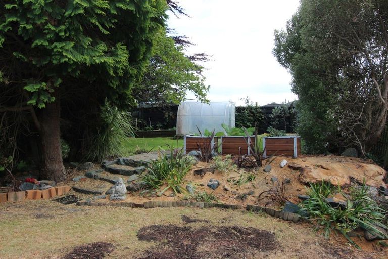 Photo of property in 22 Louisa Street, Gladstone, Invercargill, 9810