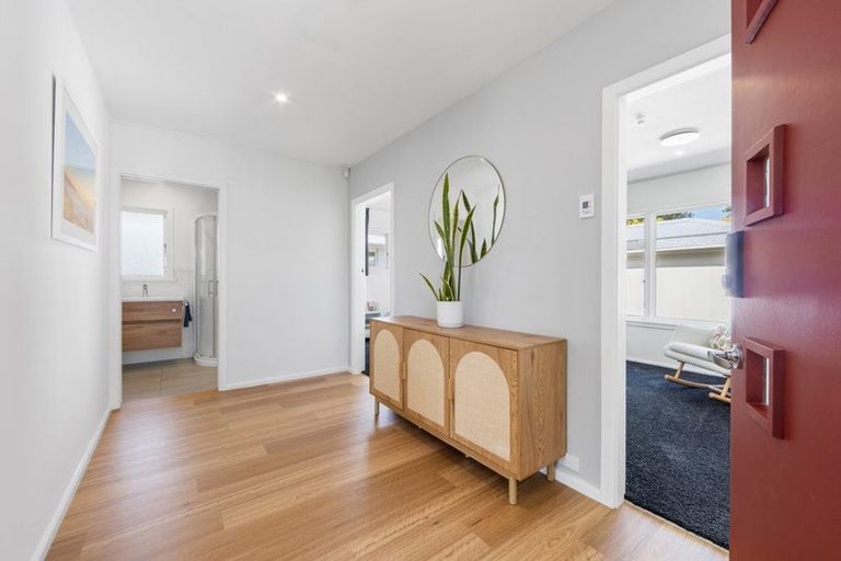 Photo of property in 1/420 Memorial Avenue, Burnside, Christchurch, 8053