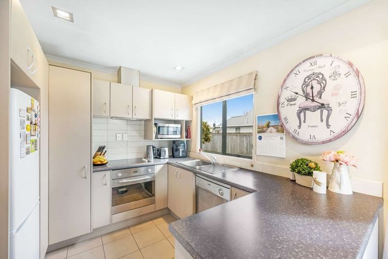 Photo of property in 800 Princes Street, Parkvale, Hastings, 4122