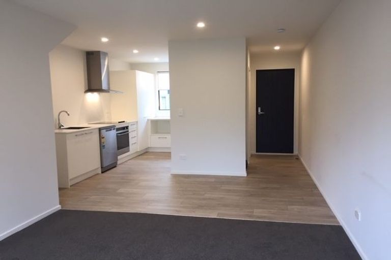 Photo of property in 5/255 Kilmore Street, Christchurch Central, Christchurch, 8011