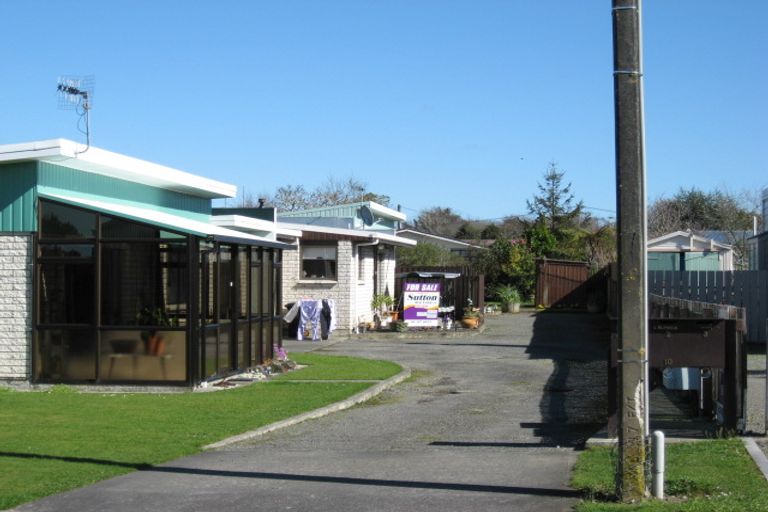 Photo of property in 1/10 Oxford Street, Marton, 4710