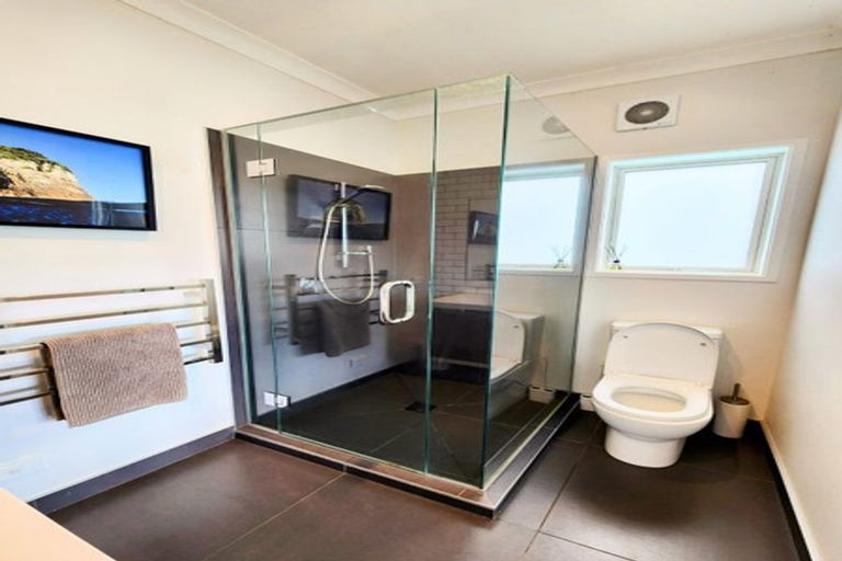 Photo of property in 6 Sophia Place, Karaka, Papakura, 2113