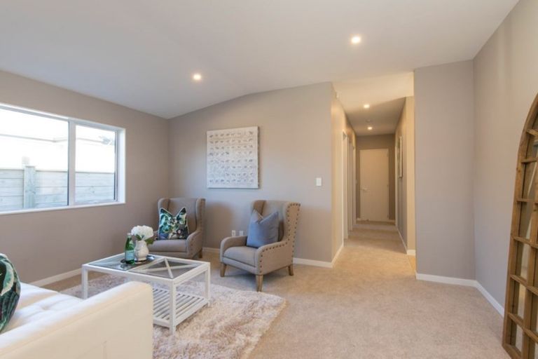 Photo of property in 13 Floyd Road, Riverhead, 0820