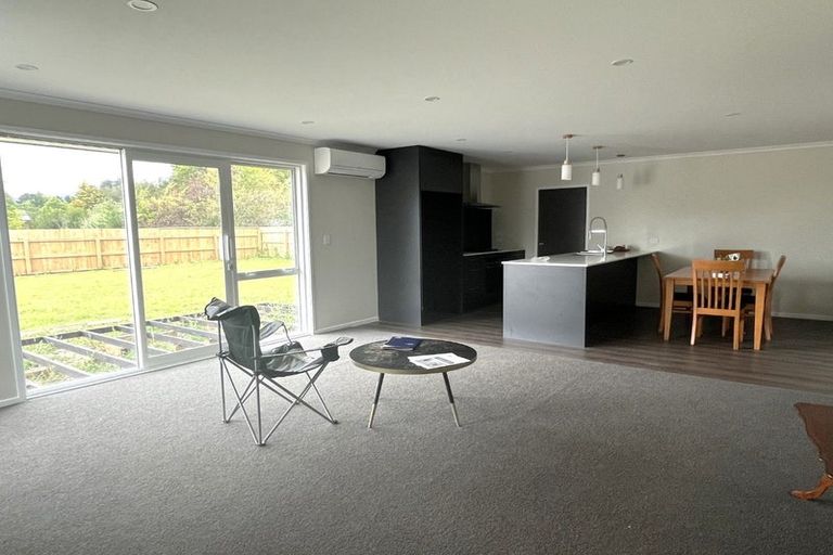 Photo of property in 6a Macrocarpa Lane, Carterton, 5713