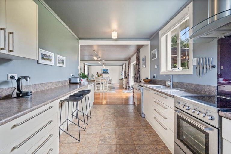 Photo of property in 2268 Ohai Clifden Highway, Orawia, Otautau, 9682