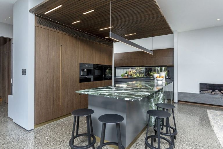 Photo of property in 11 Cheltenham Road, Devonport, Auckland, 0624