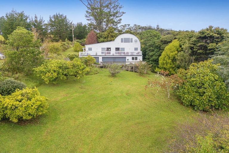 Photo of property in 812 Inland Road, Helensville, 0875