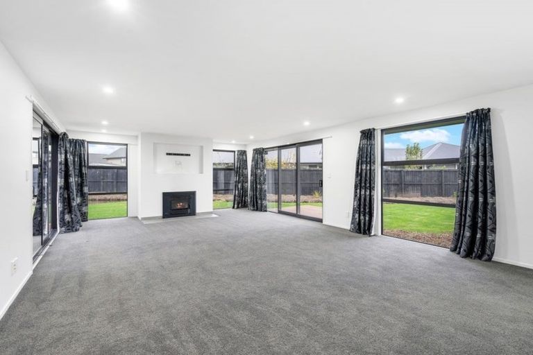 Photo of property in 23c Jozecom Place, Rolleston, 7614
