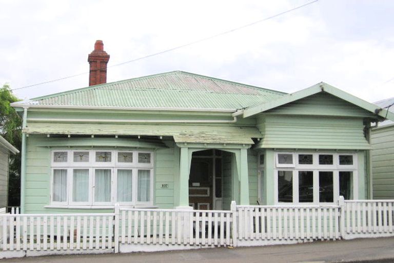 Photo of property in 107 Constable Street, Newtown, Wellington, 6021