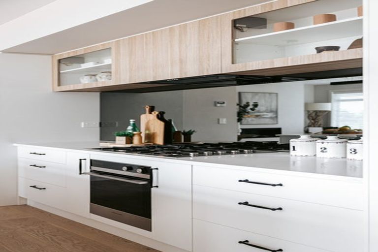 Photo of property in 5/3 Tremaine Avenue, Two Mile Bay, Taupo, 3330
