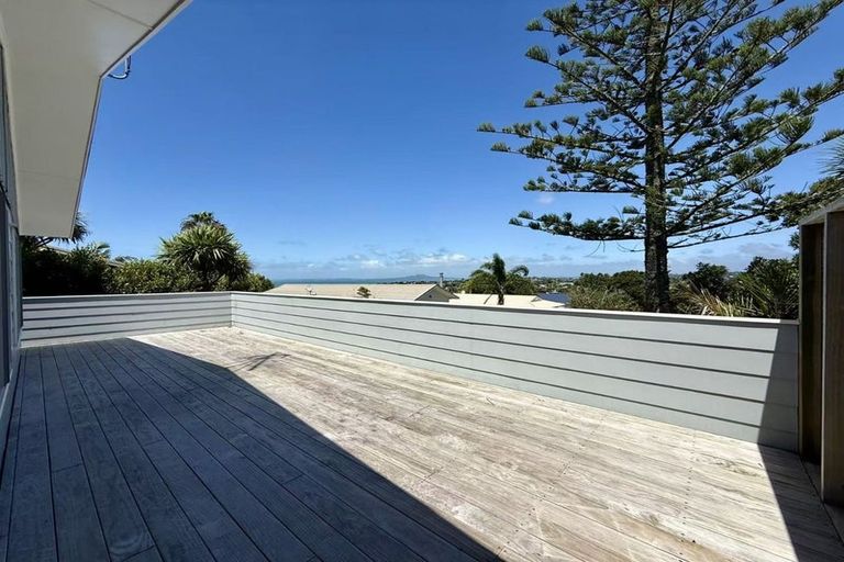 Photo of property in 264 Glenvar Road, Torbay, Auckland, 0630