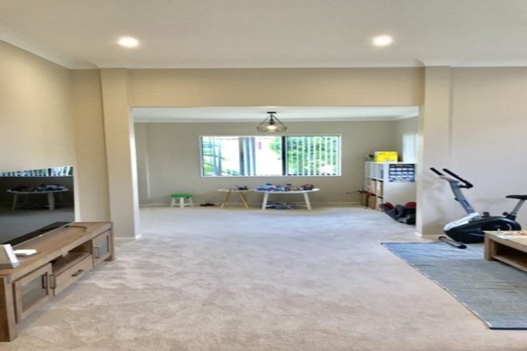 Photo of property in 13 Malahide Drive, Flat Bush, Auckland, 2019
