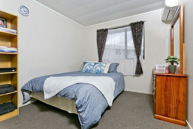Photo of property in 4/85 Hutchinson Avenue, New Lynn, Auckland, 0600
