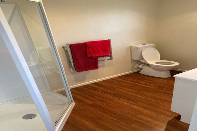 Photo of property in 14 Moore Crescent, Carterton, 5713