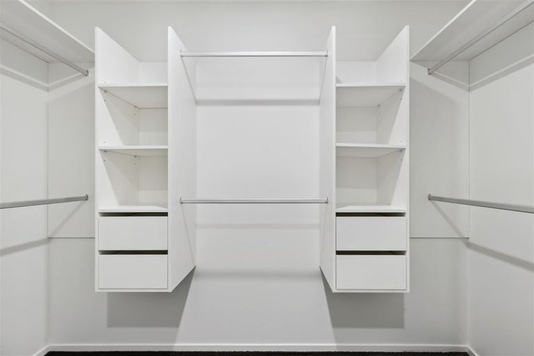 Photo of property in 8 Ivan Mauger Place, Rolleston, 7615