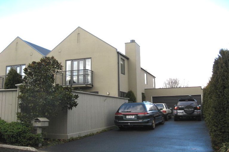 Photo of property in 8 Keoghs Lane, St Albans, Christchurch, 8014