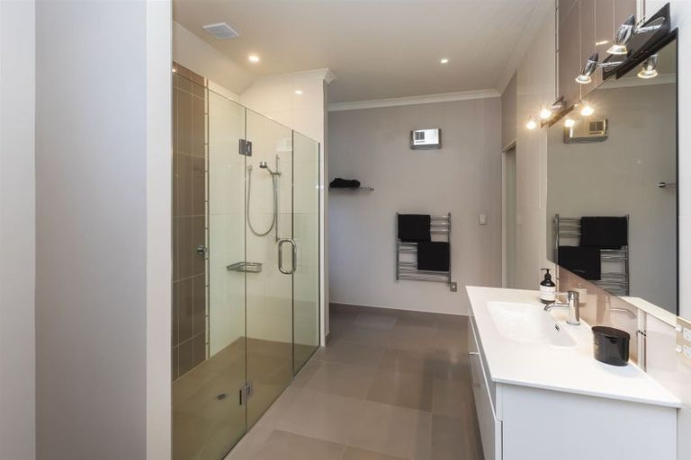 Photo of property in 26 Applefield Court, Northwood, Christchurch, 8051