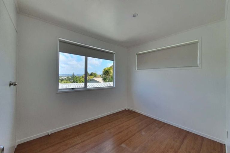 Photo of property in 40 Clyma Place, Massey, Auckland, 0614