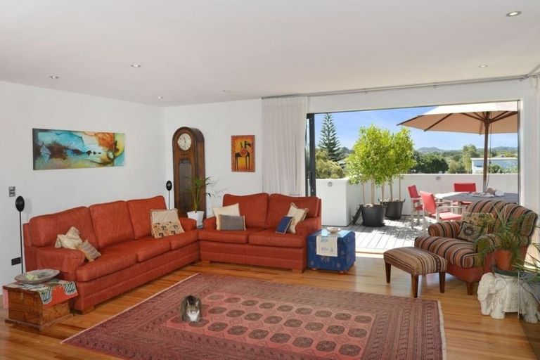 Photo of property in 79 Ruakaka Beach Road, Ruakaka, 0116