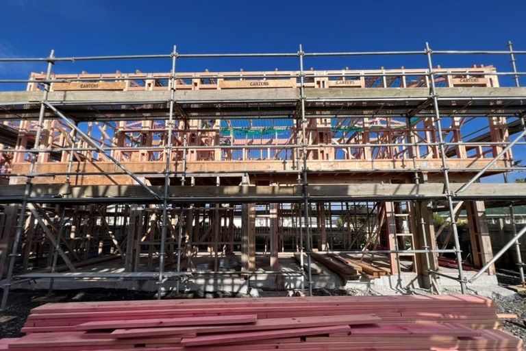 Photo of property in 60 Heybridge Street, Manurewa, Auckland, 2102