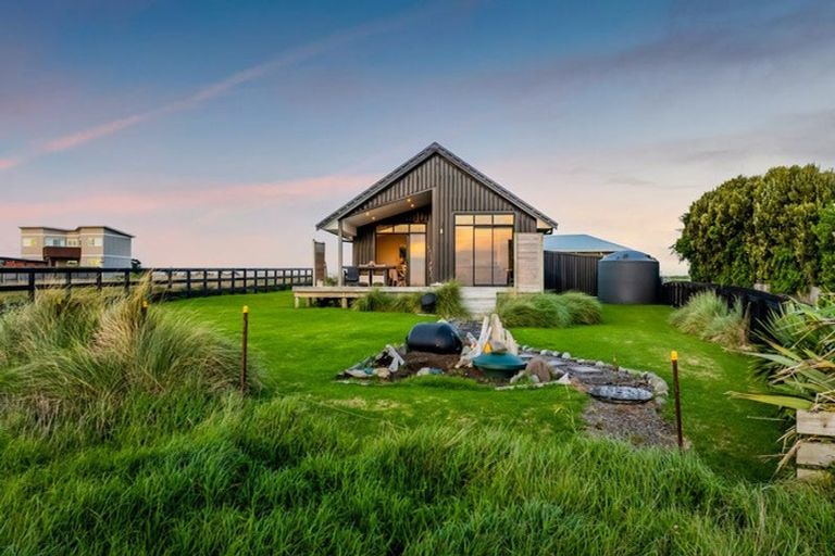 Photo of property in 288 Tai Road, Opunake, 4681