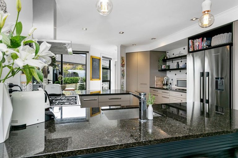 Photo of property in 11 Loloma Way, Wharewaka, Taupo, 3330