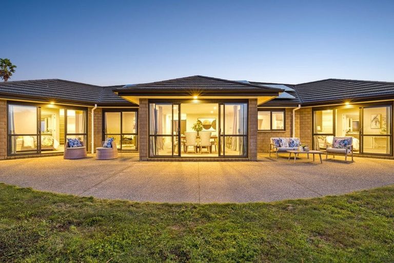 Photo of property in 3 Cranleigh Way, Bombay, 2675