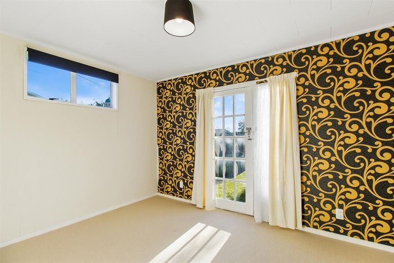 Photo of property in 11 Cameron Street, Waimate, 7924
