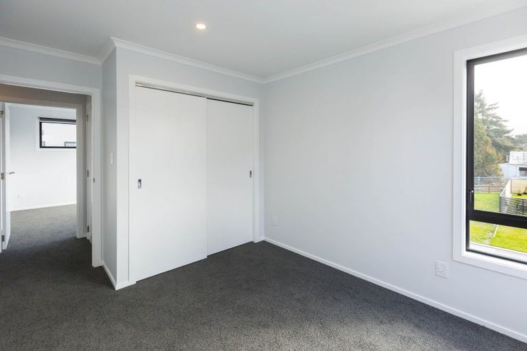 Photo of property in 18 Reakes Crescent, Wallaceville, Upper Hutt, 5018