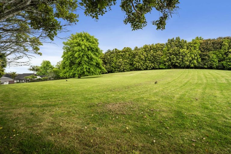 Photo of property in 11 Gracechurch Drive, Flat Bush, Auckland, 2016