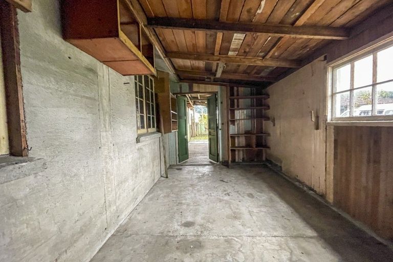 Photo of property in 27 Victory Street, Reefton, 7830