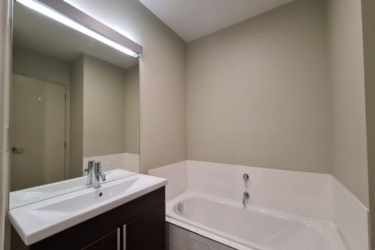 Photo of property in Altar Apartments, 49/120u Rintoul Street, Newtown, Wellington, 6021