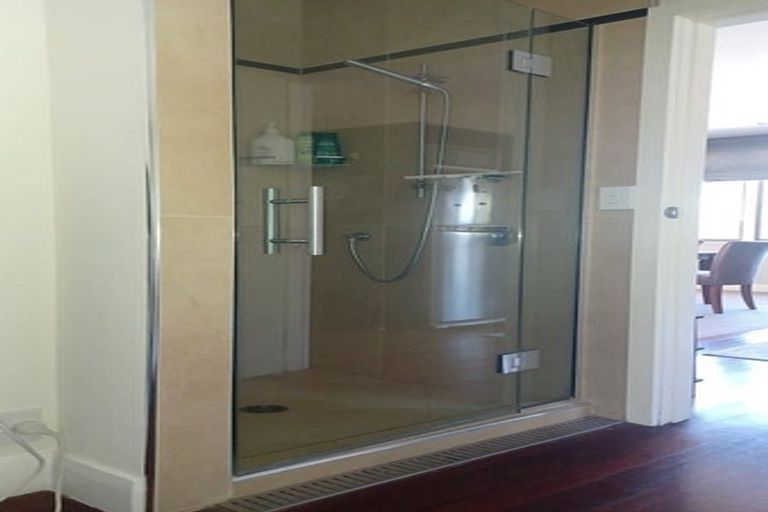 Photo of property in 90 Awa Road, Seatoun, Wellington, 6022