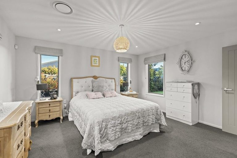 Photo of property in 42 The Runway, Wigram, Christchurch, 8042