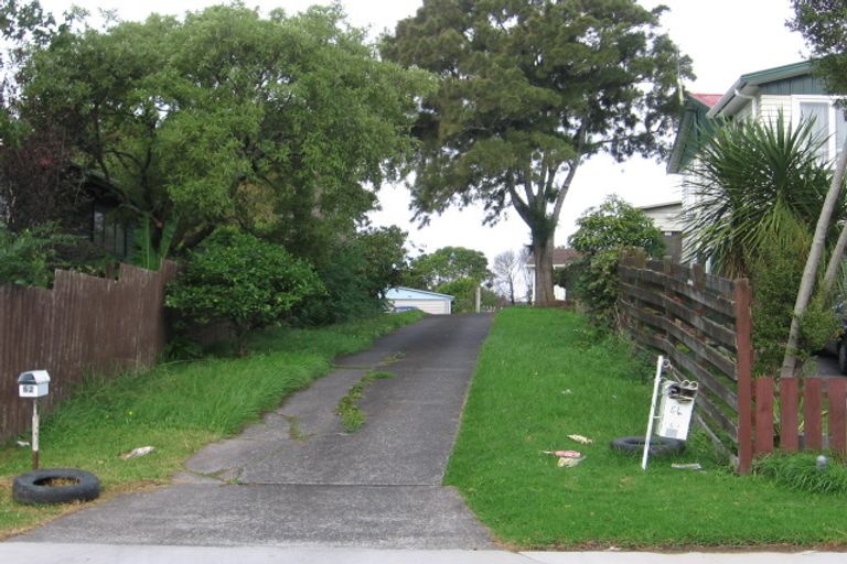 Photo of property in 62 Harrington Road, Henderson, Auckland, 0610