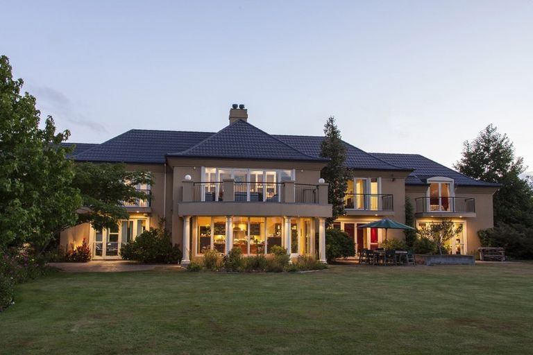 Photo of property in 8 Clearwater Avenue, Northwood, Christchurch, 8051