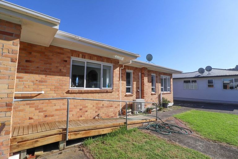 Photo of property in 206 Kuranui Street, Thames, 3500