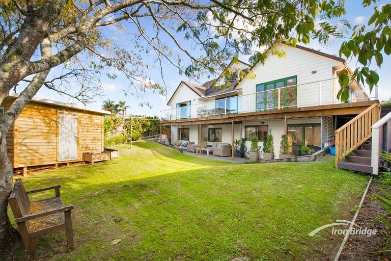 Photo of property in 84 Landing Drive, Albany, Auckland, 0632