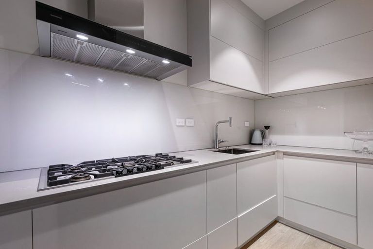 Photo of property in 351 Upper Harbour Drive, Greenhithe, Auckland, 0632