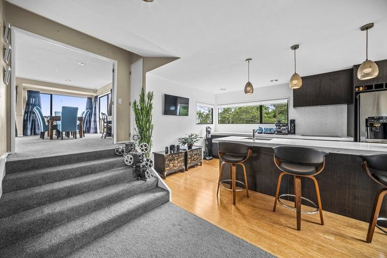 Photo of property in 195a Browns Bay Road, Browns Bay, Auckland, 0630