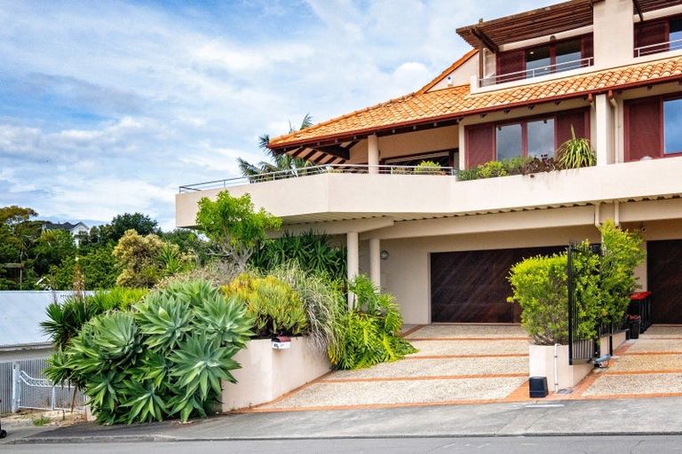 Photo of property in 25b George Street, Hospital Hill, Napier, 4110